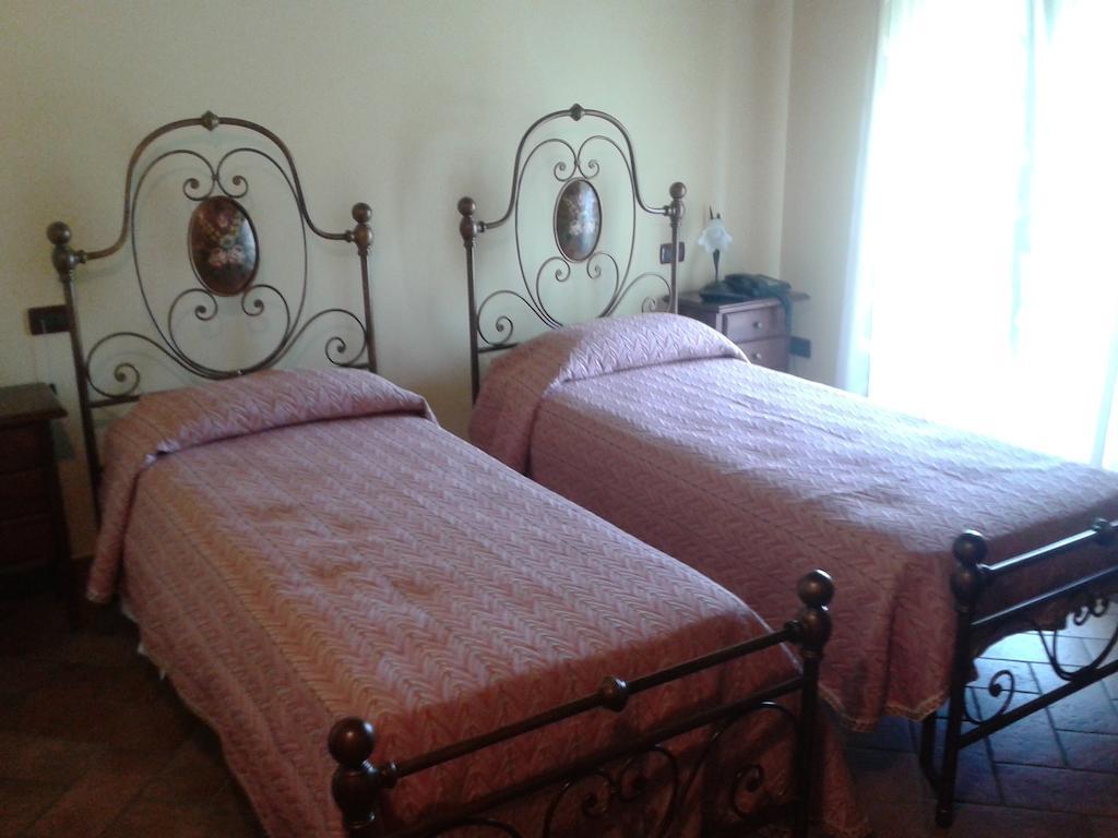 Agriturismo La Sapienza Monestirolo Kültér fotó
