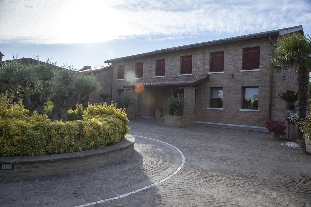 Agriturismo La Sapienza Monestirolo Kültér fotó